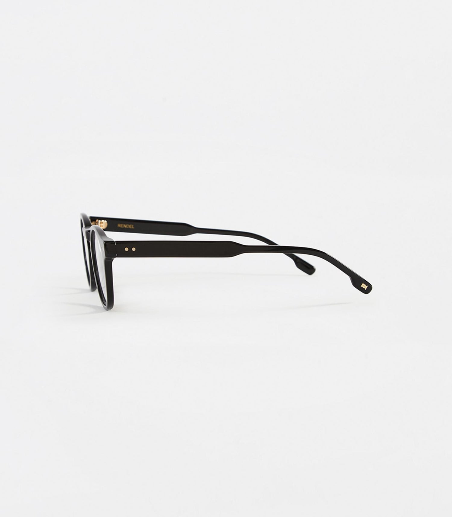 James VERRE CORRECTEUR
