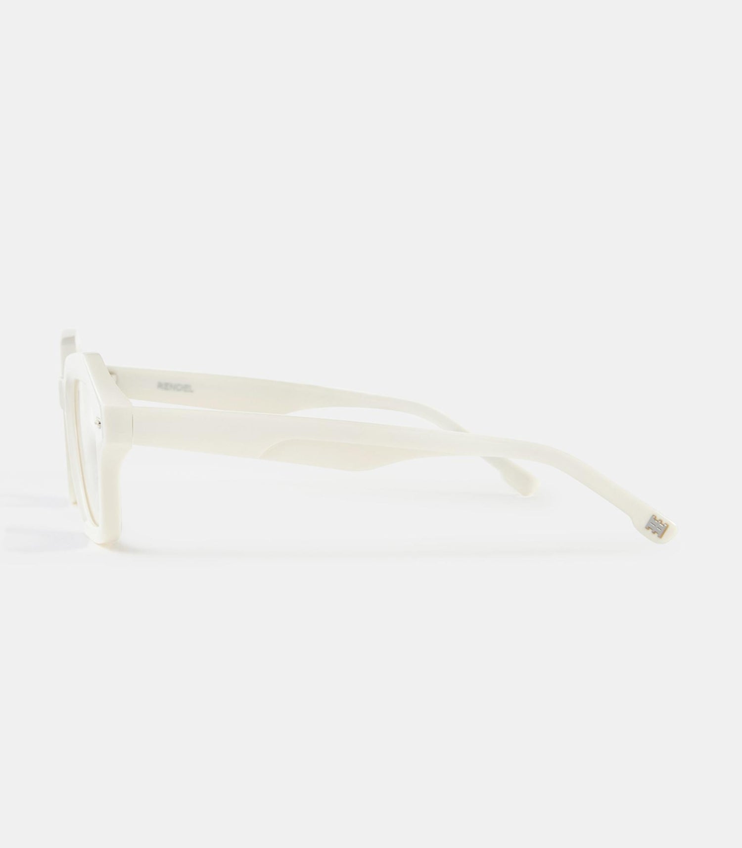 Nikki VERRE CORRECTEUR