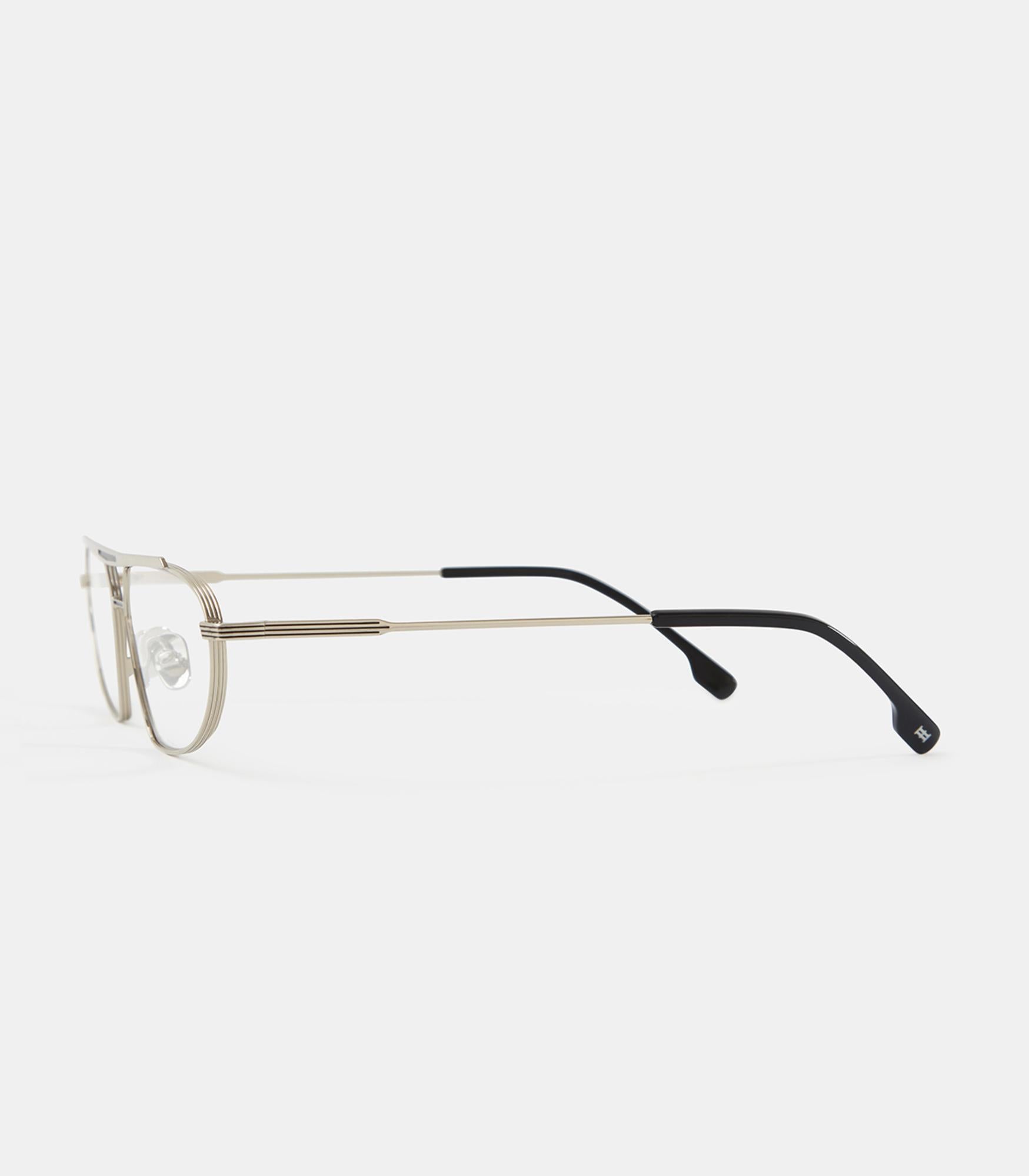 Adam VERRE CORRECTEUR