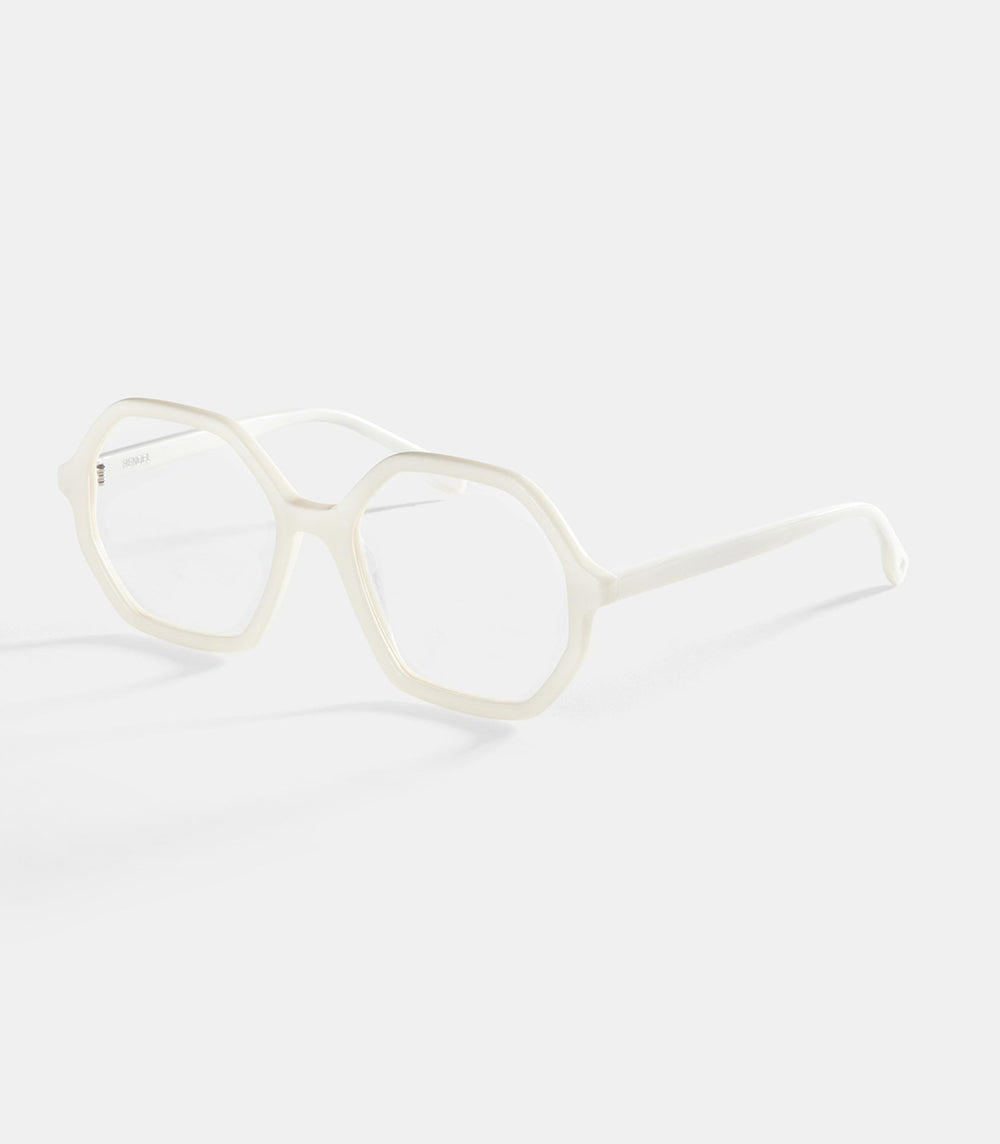 Angela VERRE CORRECTEUR