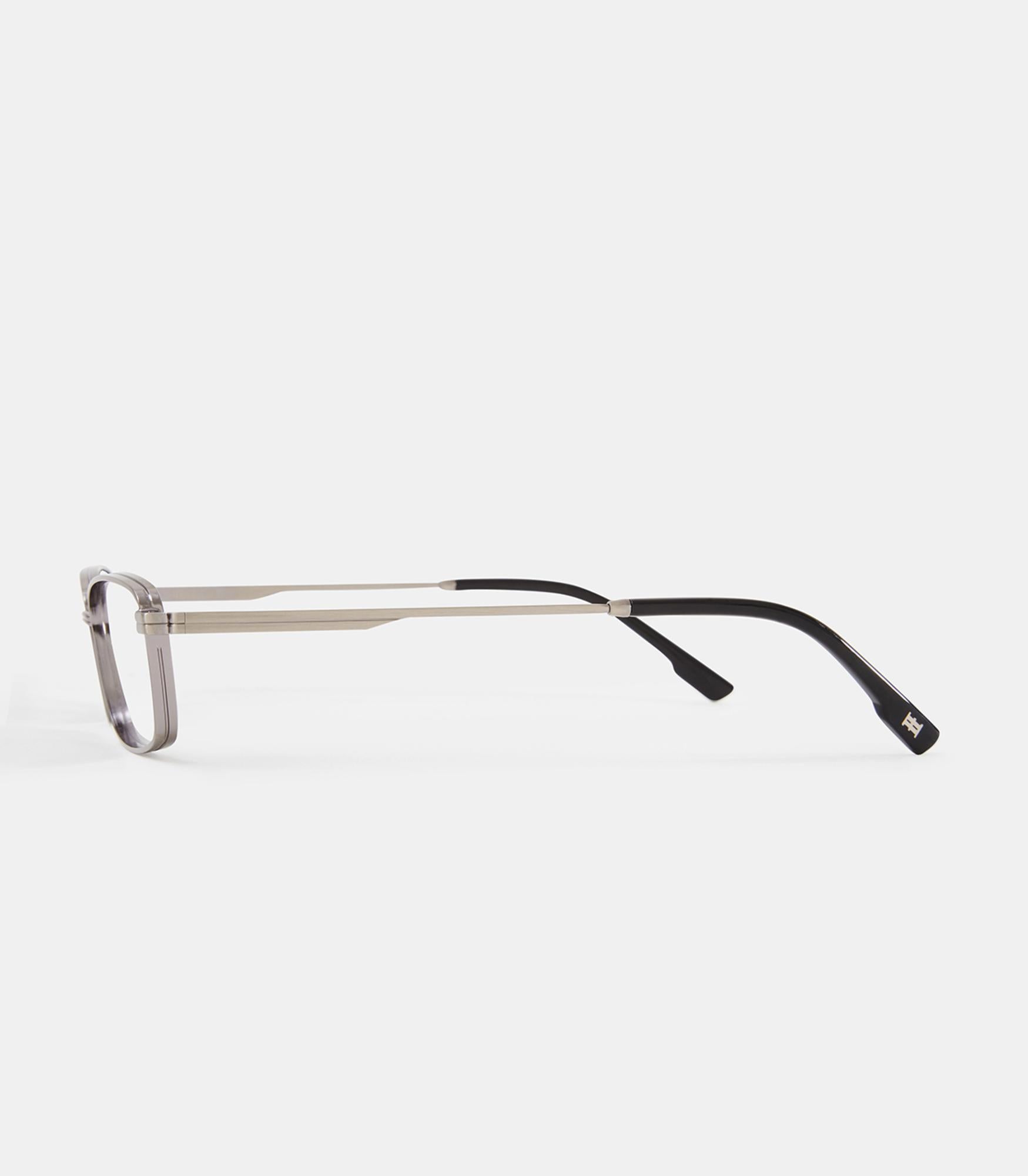 Vito VERRE CORRECTEUR